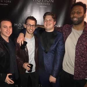 Meet your Posher, Zacc